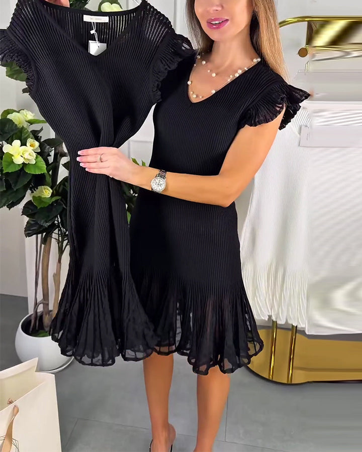 Short Sleeve Ruffled Lace V-Neck Dress
