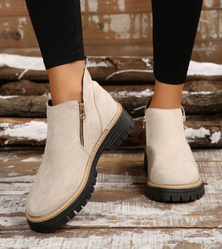 Heliviane™ - Comfortable orthopedic ankle boots for women with wedge sole