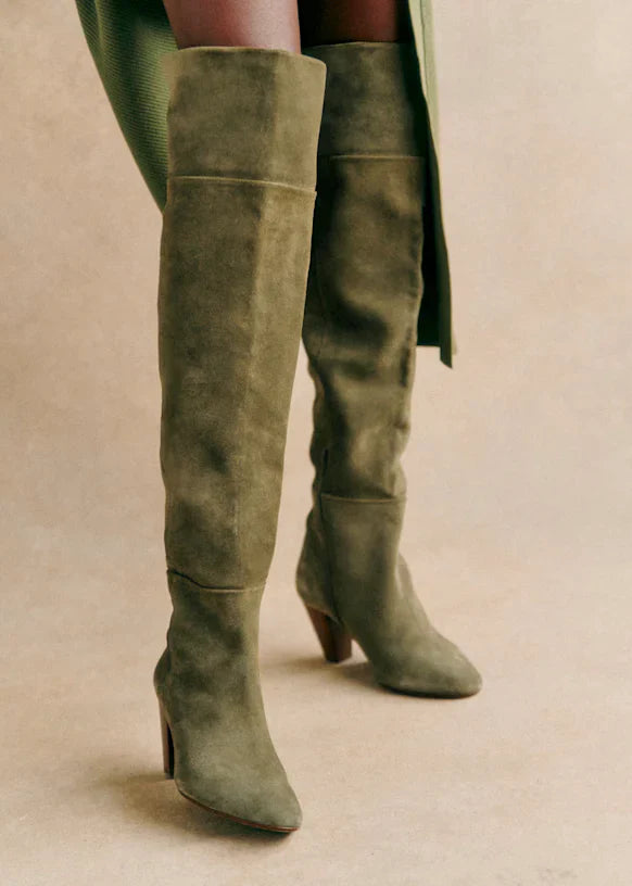 Corinne™ | Knee-High Suede Heeled Boots