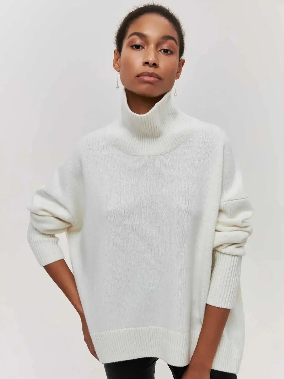 Cittra – Oversized Ribbed Turtleneck Sweater