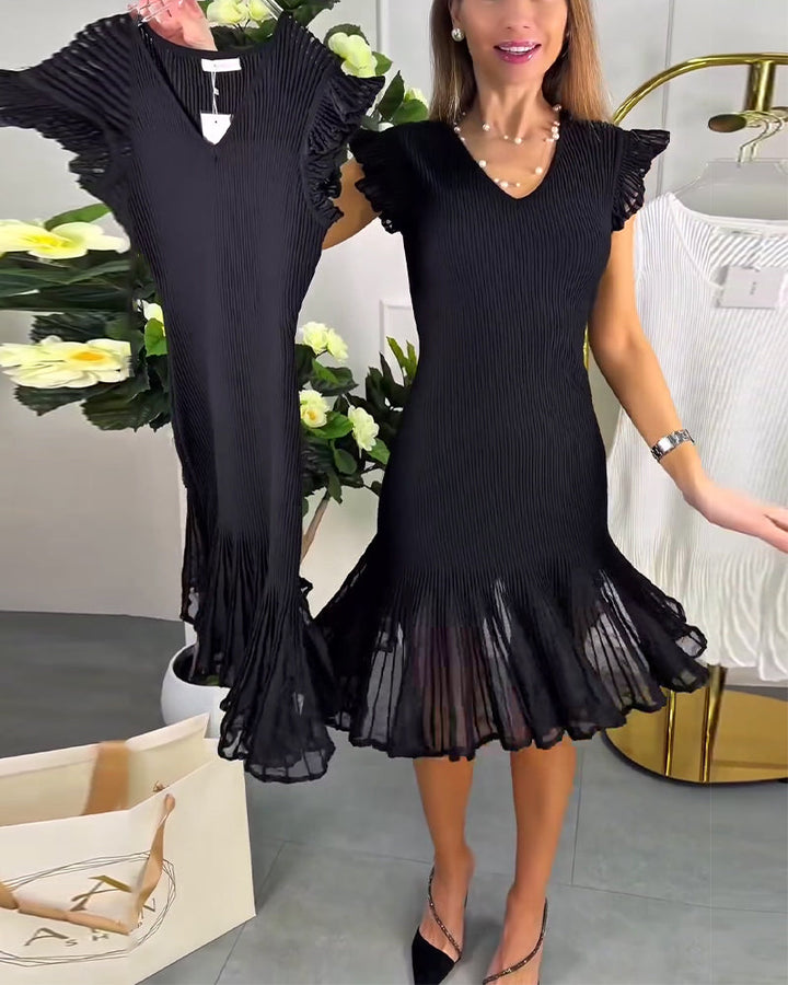 Short Sleeve Ruffled Lace V-Neck Dress